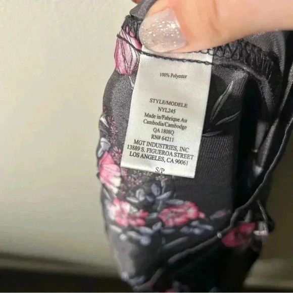 NWOT Midnight Bakery Nordstrom Floral Satin Pj Bottoms S - Picture 6 of 6